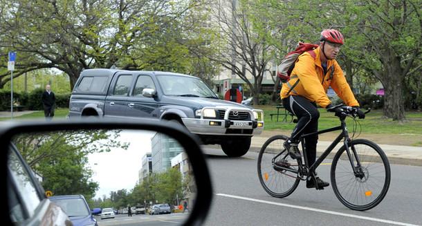 How to ride on multi-lane roads
